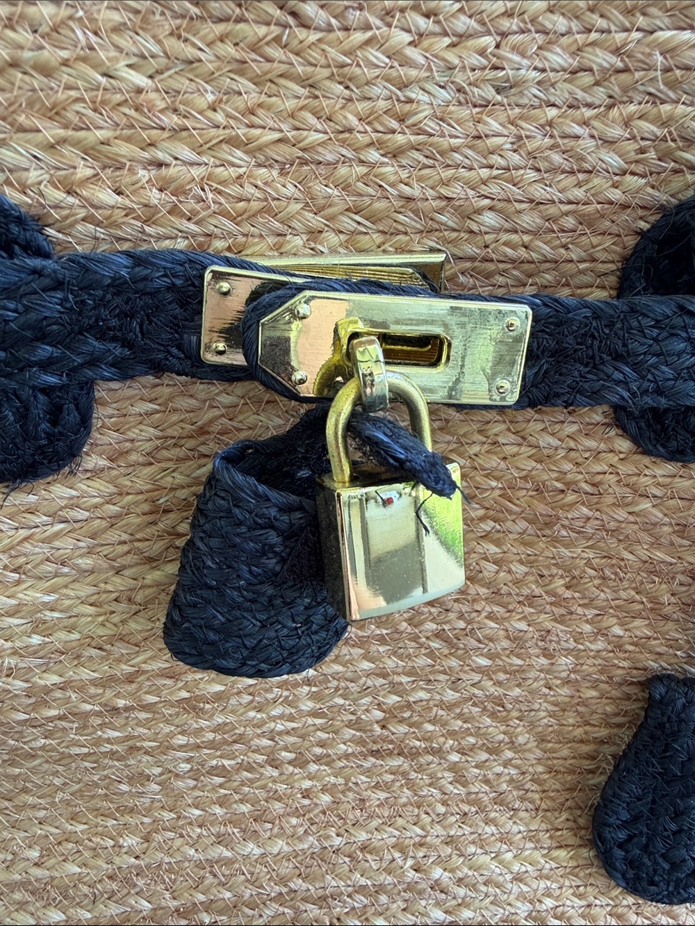 Woven Straw Birkin Style Purse with Navy Trim/Accents and Gold tone hardware. - Picture 8 of 10